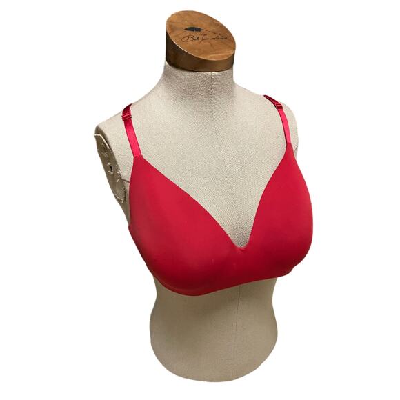 Victoria Secret Red Bra 32DDD Lacy Padded Hook Eye Sexy - Picture 1 of 8
